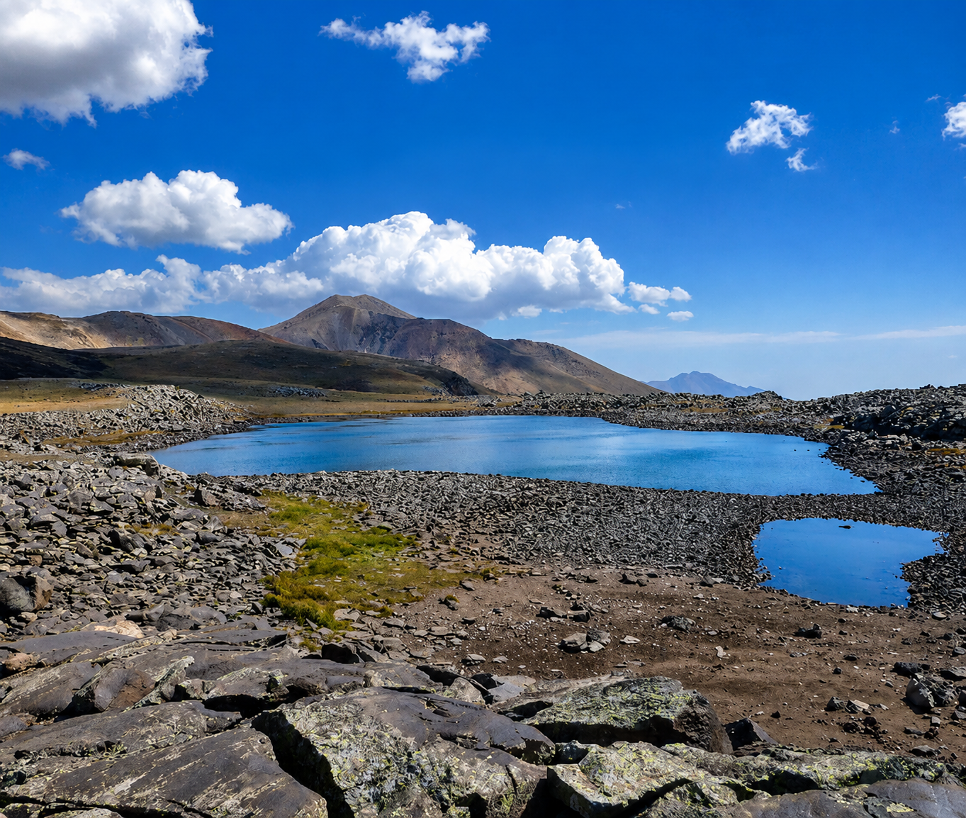 Armenia's Colorful Mountains: Nature's Most Extraordinary Masterpieces