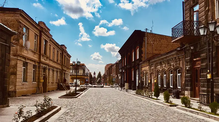 TOP 10 ATTRACTIONS OF THE CITY OF GYUMRI AND ITS SURROUNDINGS
