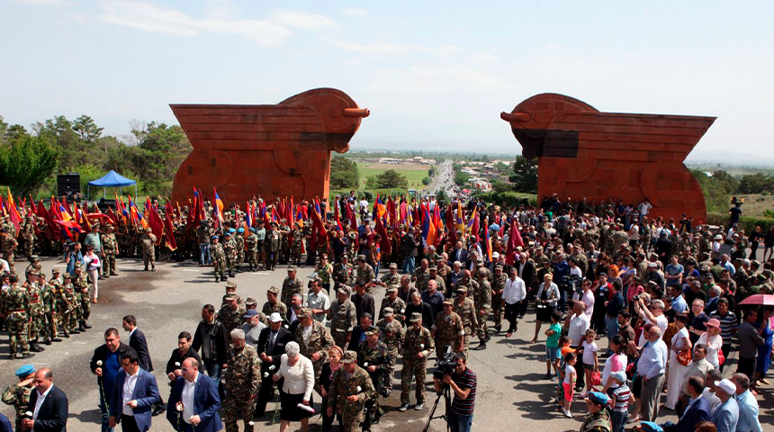 ՀԱՆԳՍՏՅԱՆ ՕՐԵՐԸ ԵՐԵՎԱՆՈՒՄ ԵՎ ՀԱՅԱՍՏԱՆՈՒՄ