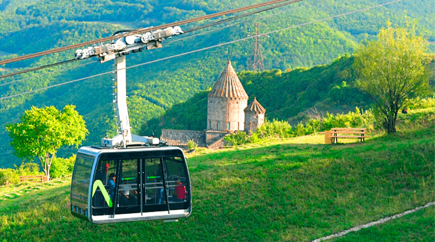 TOP 10 SEHENSWÜRDIGKEITEN DER STADT GORIS UND IHRER UMGEBUNG