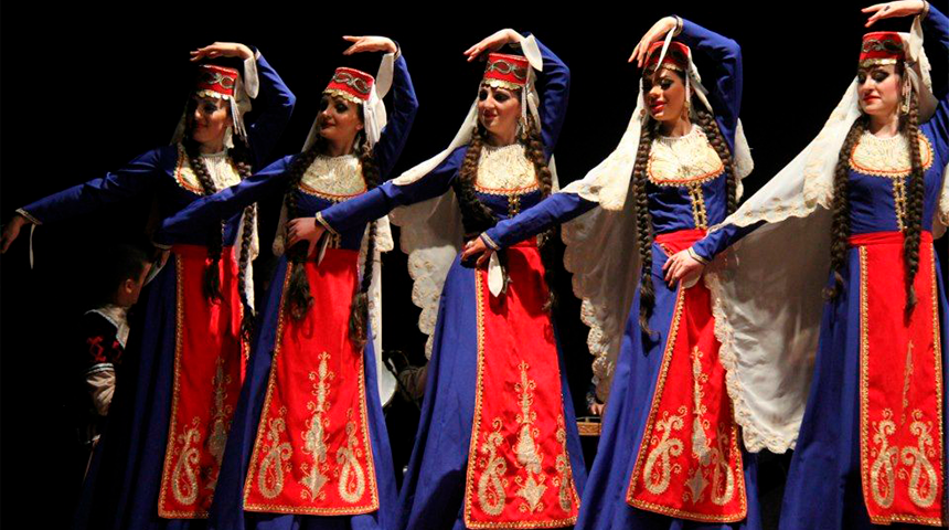 THE 4 MOST BEAUTIFUL ARMENIAN FOLK DANCES