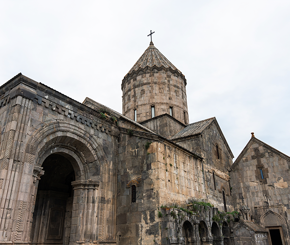 68904f0093afd-tatev2.png
