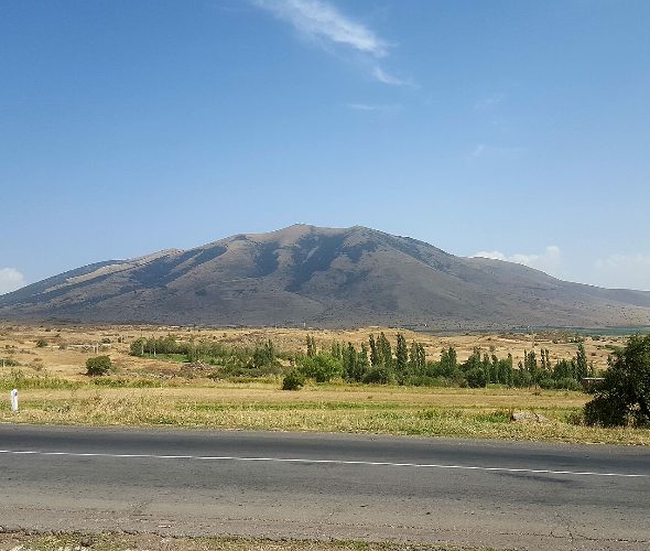 Monte Ara, Armenia