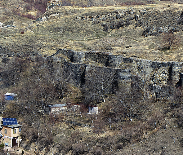 Fortaleza de Bjni, Armenia