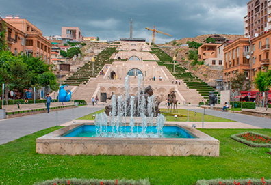 Complesso della Cascade, Armenia