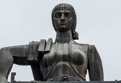 Monumento Madre Armenia: foto 3