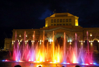 Piazza della Repubblica, Armenia: foto 3