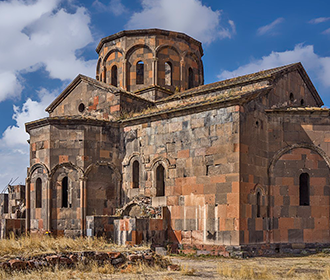 El complejo de la iglesia Katoghike de Talin, Armenia
