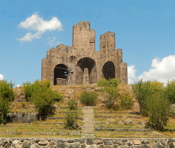 Il complesso memoriale “Veratsnund” (Rinascimento), Armenia