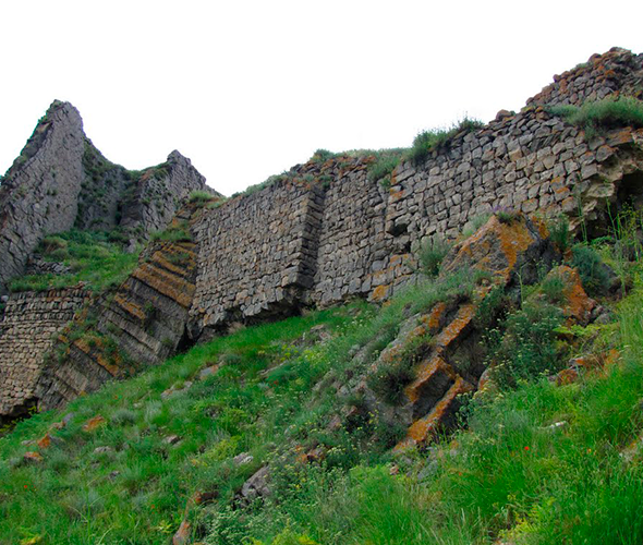 Fortaleza de Vorotnaberd, Armenia