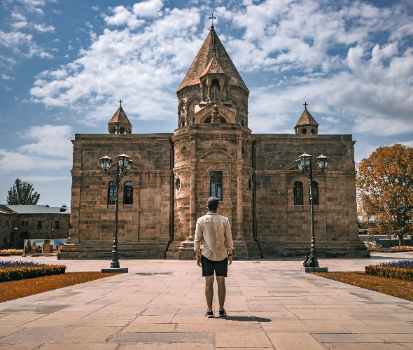 Liturgia della Vigilia di Pasqua a Etchmiadzin