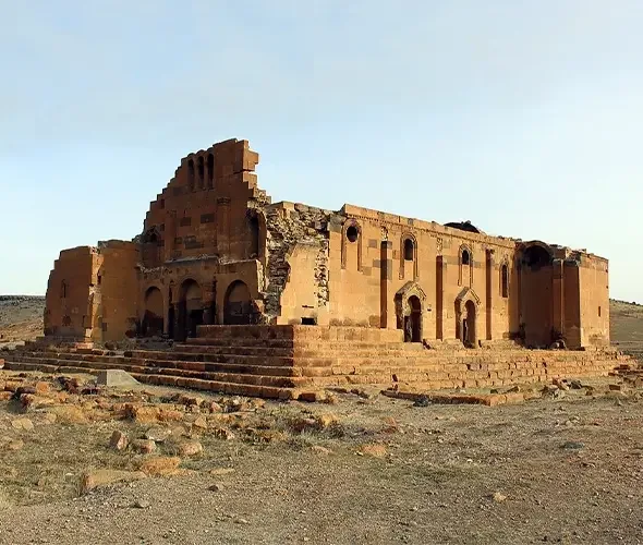 Ruins of Ani, Yereruyk Temple, Dashtadem Fortress, Talin Catholic Church: photo 2