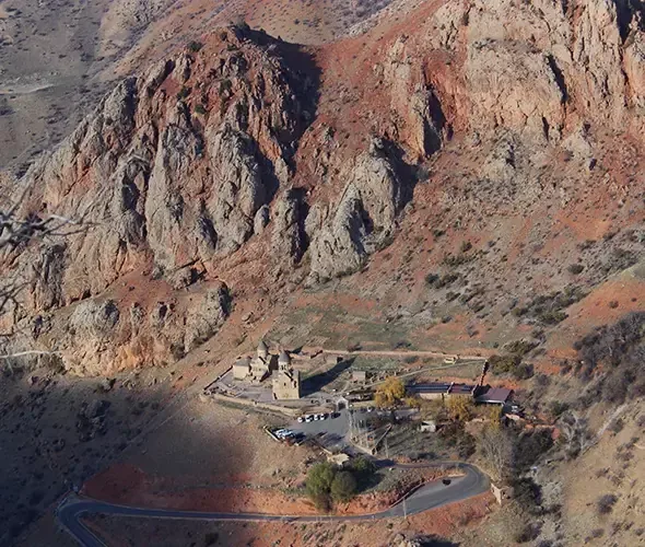 Gnishiki Gorge, Noravank