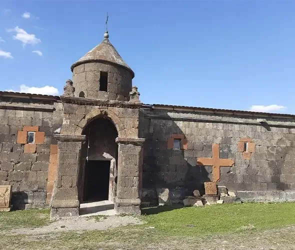 In the footsteps of Minas: photo 2