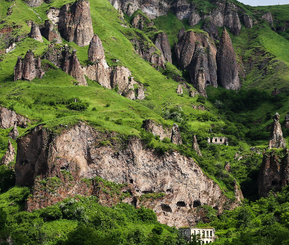 Wanderung durch Höhlensiedlungen / Goris, Azatashen, Khndzoresk: Foto 4