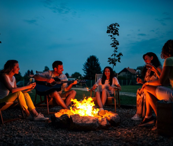Stargazing on the Shores of Lake Sevan | Bonfire, Guitar Evening & Corn Treats: photo 2