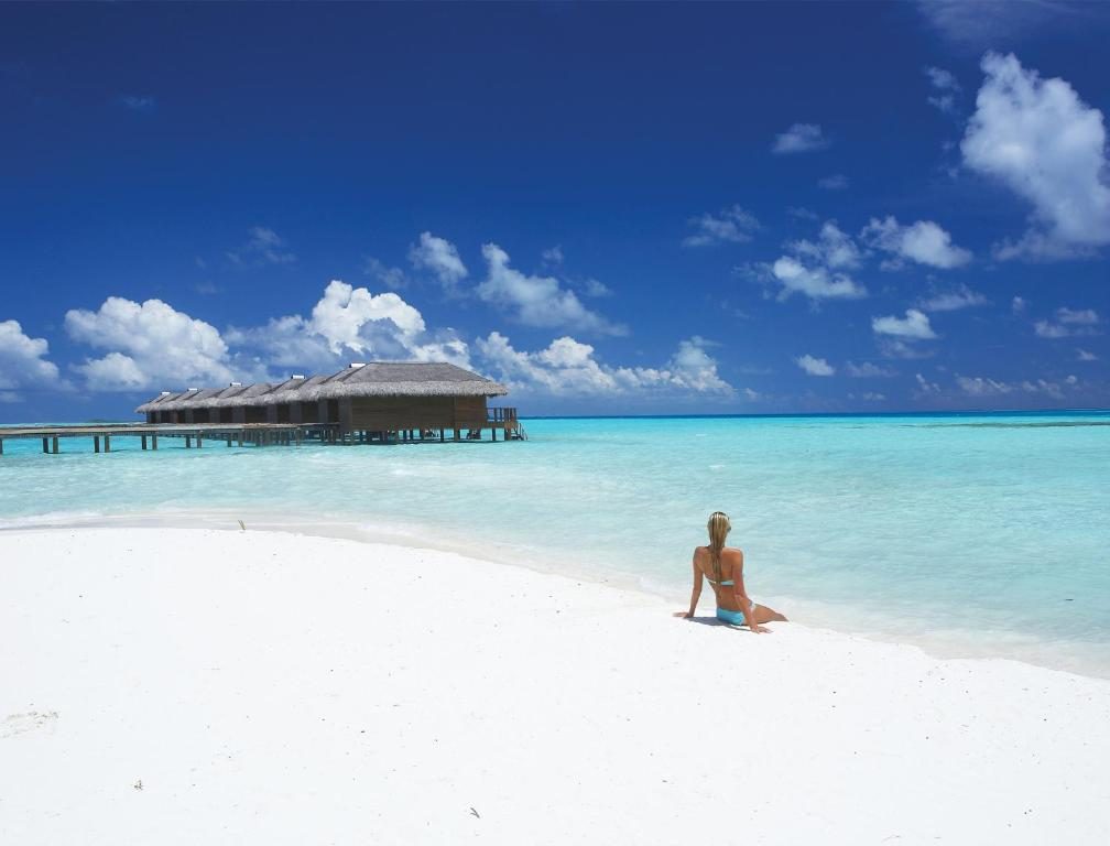 Maldives | Medhufushi Island Resort 4*: photo 3