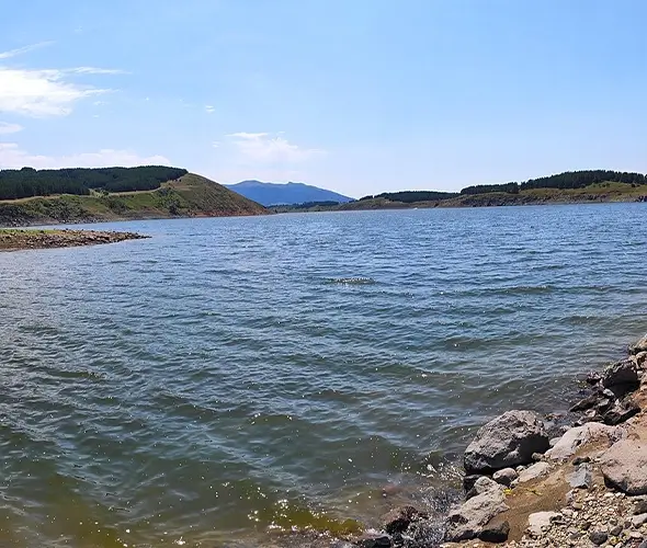 Hiking to Aparan Reservoir: photo 5