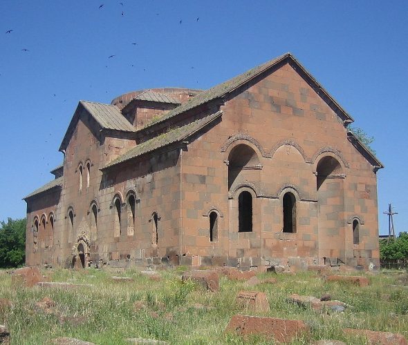Cattedrale di Talin, Cattedrale di Aruch, Fortezza di Dashtadem: foto 6