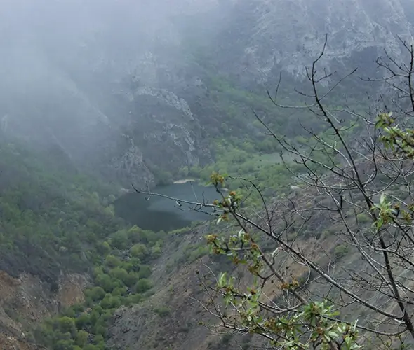 Vorotan Gorge | Old Harjis: photo 4