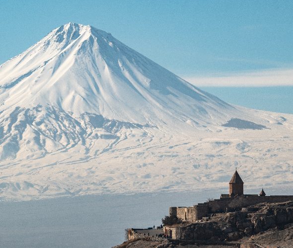 Хор Вирап, Нораванк, Джермук и винодельня Арени: фото 4