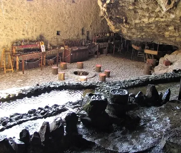Cueva Mendz Er