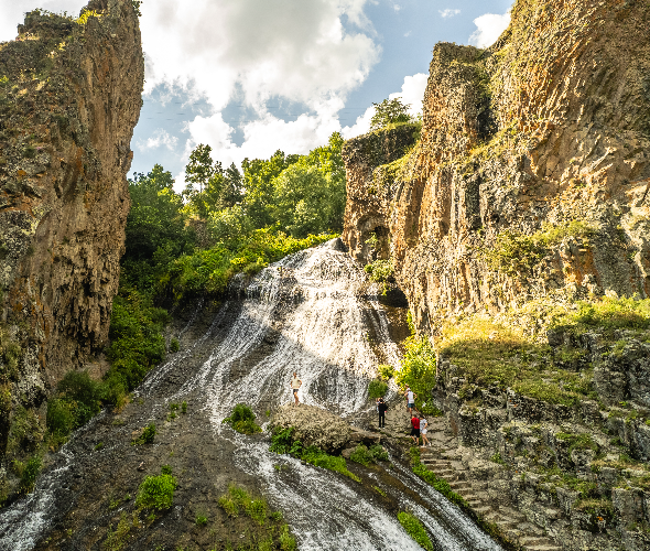 Khor Virap, Noravank, Areni Winery and Cave, Jermuk city and Waterfall