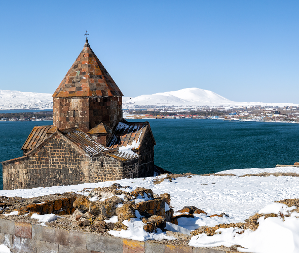 Arco di Charents, Garni, Geghard e lago Sevan