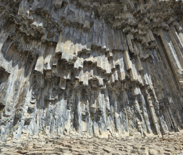 Symphony of Stones – Nature’s Monumental Masterpiece: photo 2